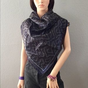NWT French Connection Sky Scraper Scarf